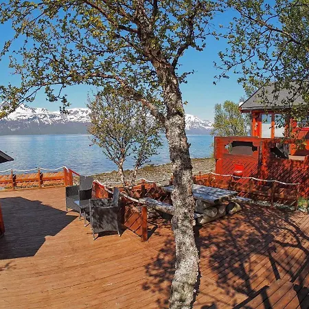 Holiday Tatil Evi *